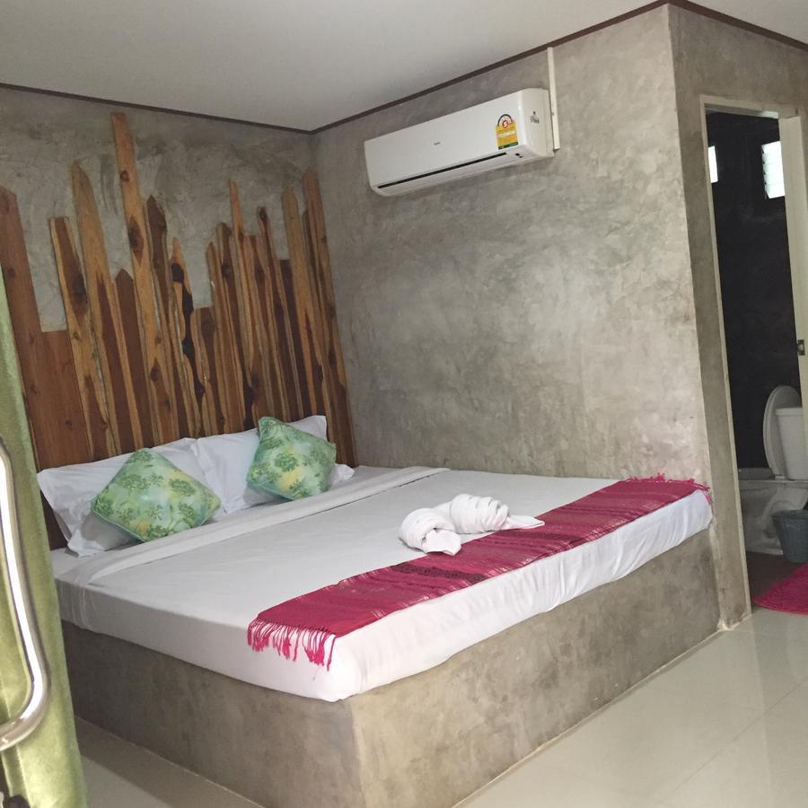 Blue Mountain Resort Sai Yok Bagian luar foto